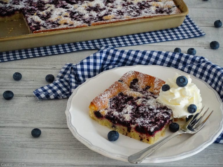 Versunkener Heidelbeerkuchen