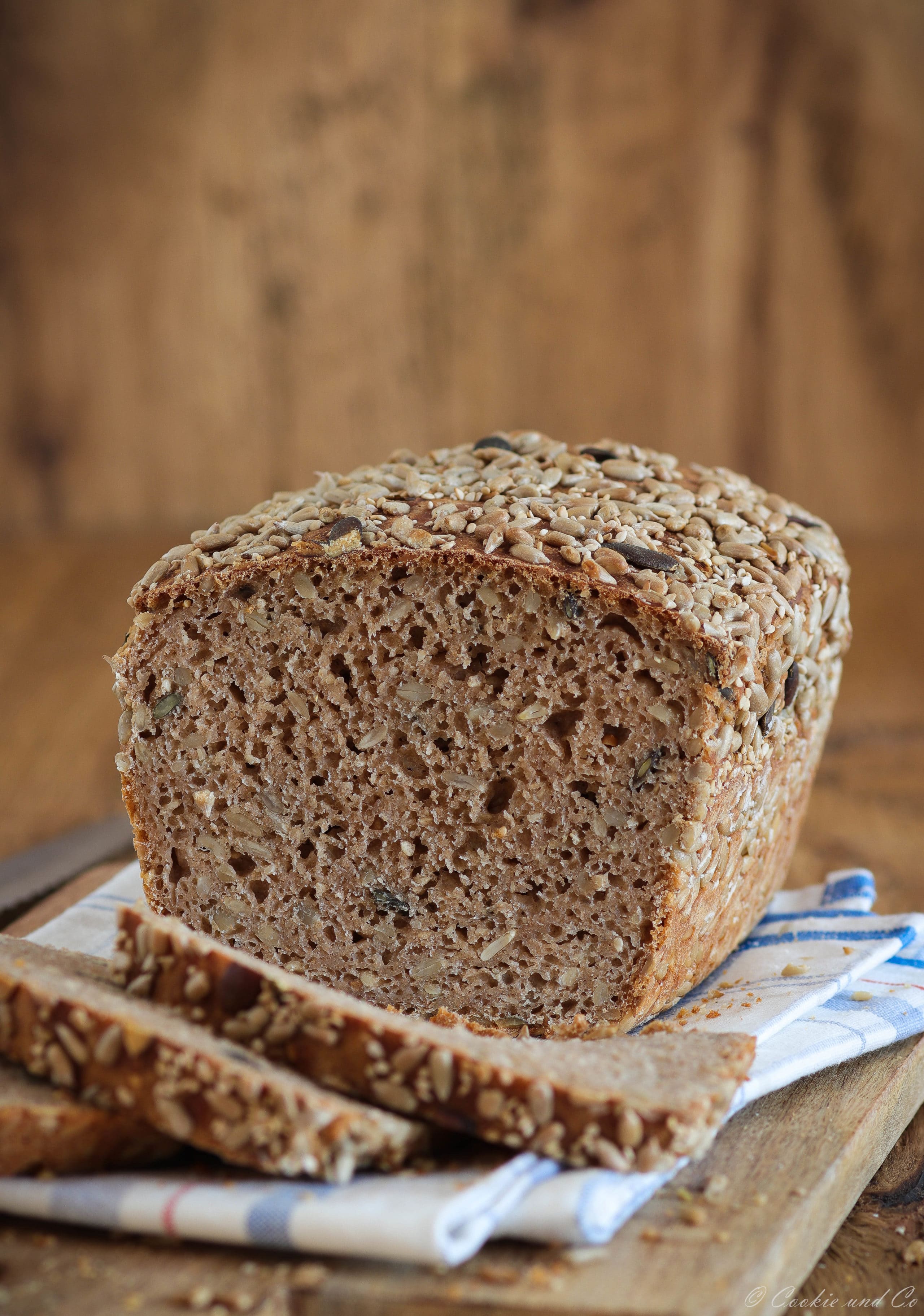 Körnerbrot mit Kefir