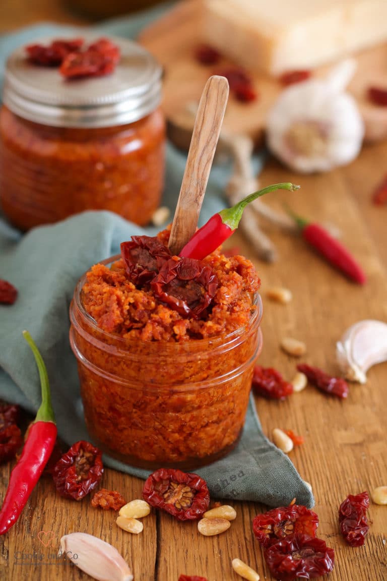 Pesto mit getrockneten Cherrytomaten