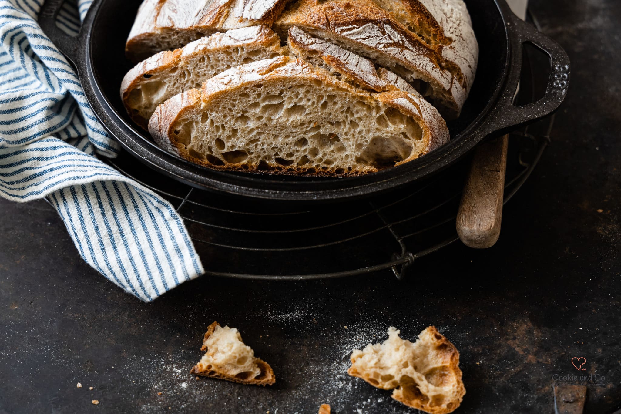 Französisches Landbrot mit Übernachtgare und ohne Hefe - Pain Paysans rustique